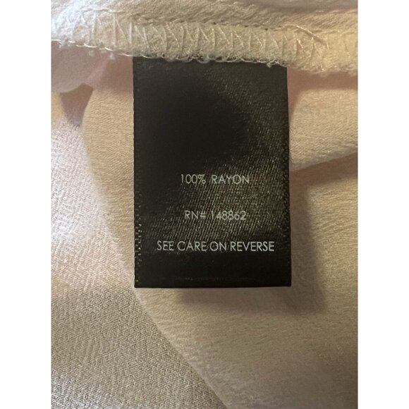 Torrid Top Sleeveless Size 00 Blouse Semi-Sheer V-Neck Pullover Lightweight City - Picture 7 of 8